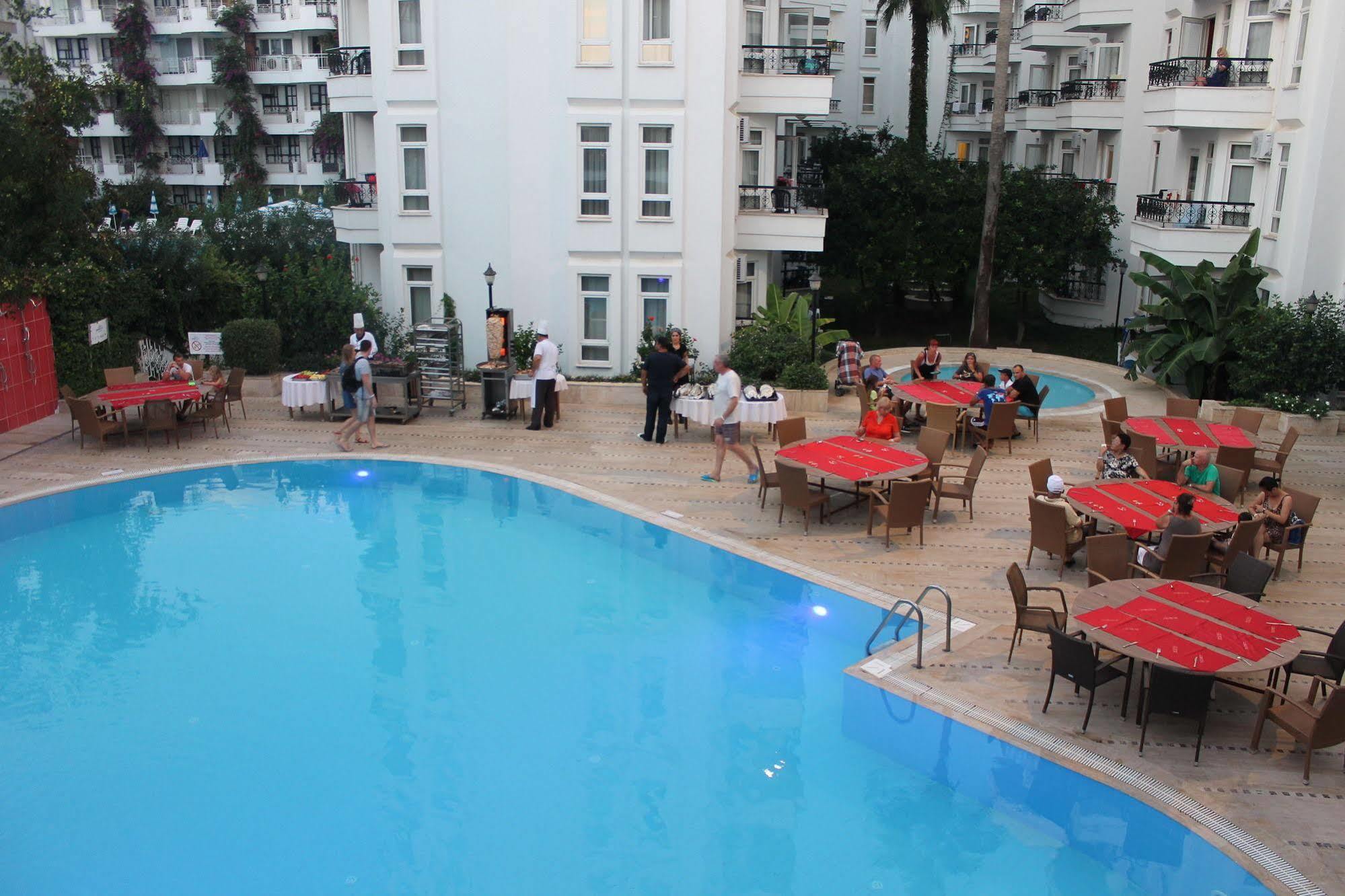 Xeno Hotels Club Mare Kargicak  Exterior photo